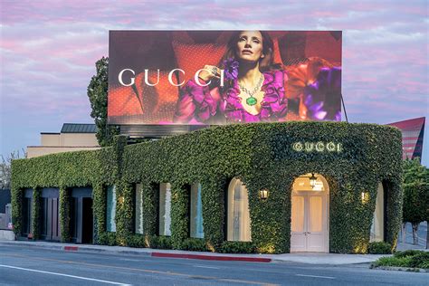 who is the real owner of gucci|who bought out Gucci.